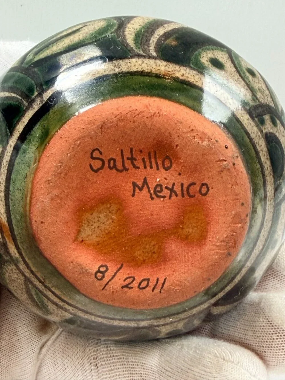 Handcrafted Vintage Mexican Decorative Pottery Vase 4
